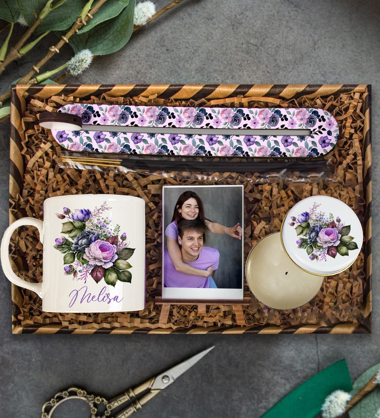 eJOYA Kişiye Özel Kupa & Mor Papatyalar & Tütsü Takımı & Fotoğraflık Hediye Kutusu 111812