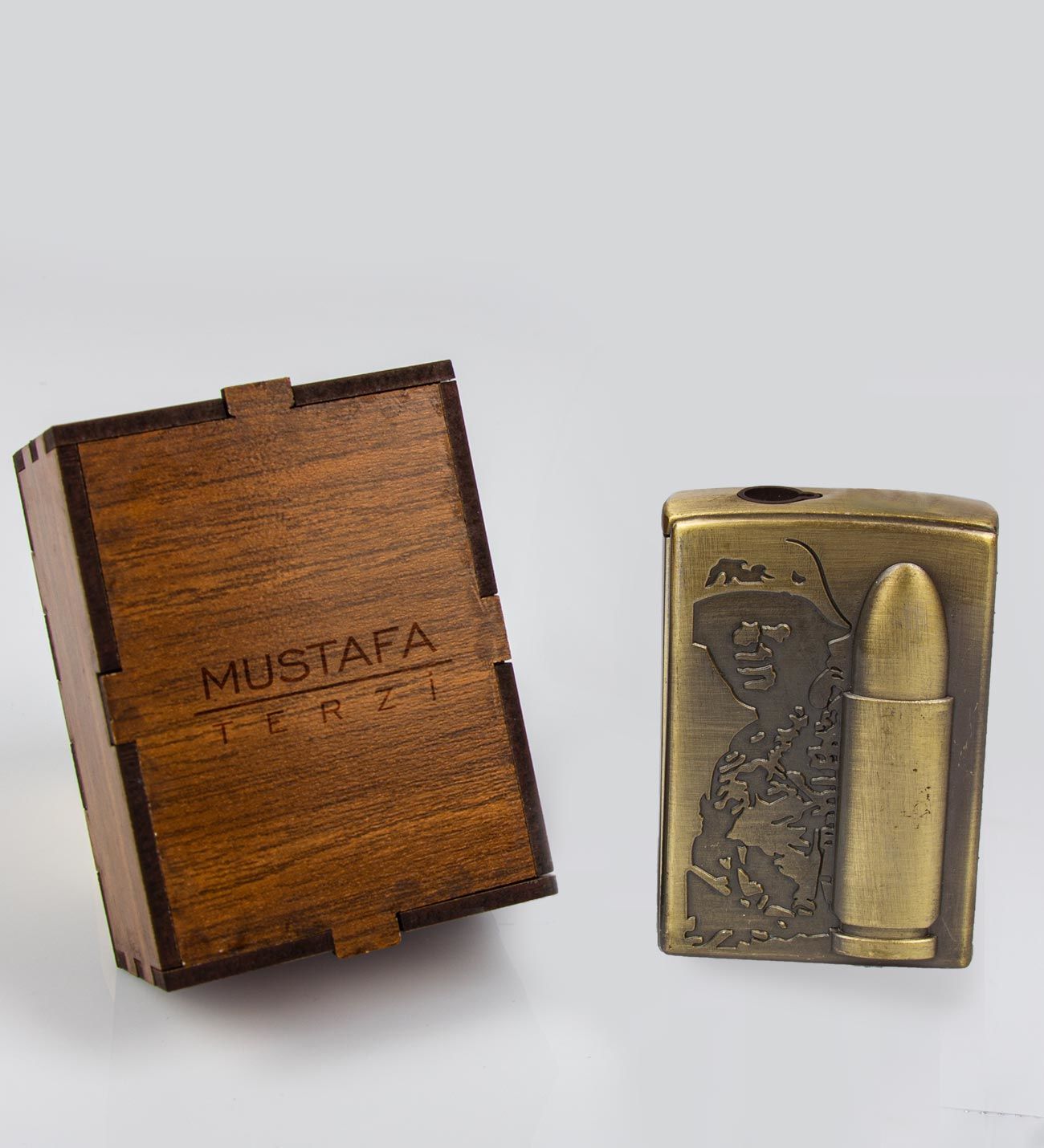eJOYA Kişiye Özel Kutuda Metal Çakmak 77045