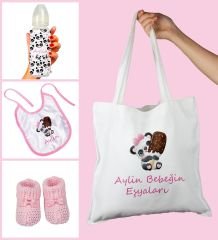 eJOYA Bebeklere Özel Çantasında Kişiye Özel Biberon Önlük Ve Patik Bebek Hediye Seti 109811