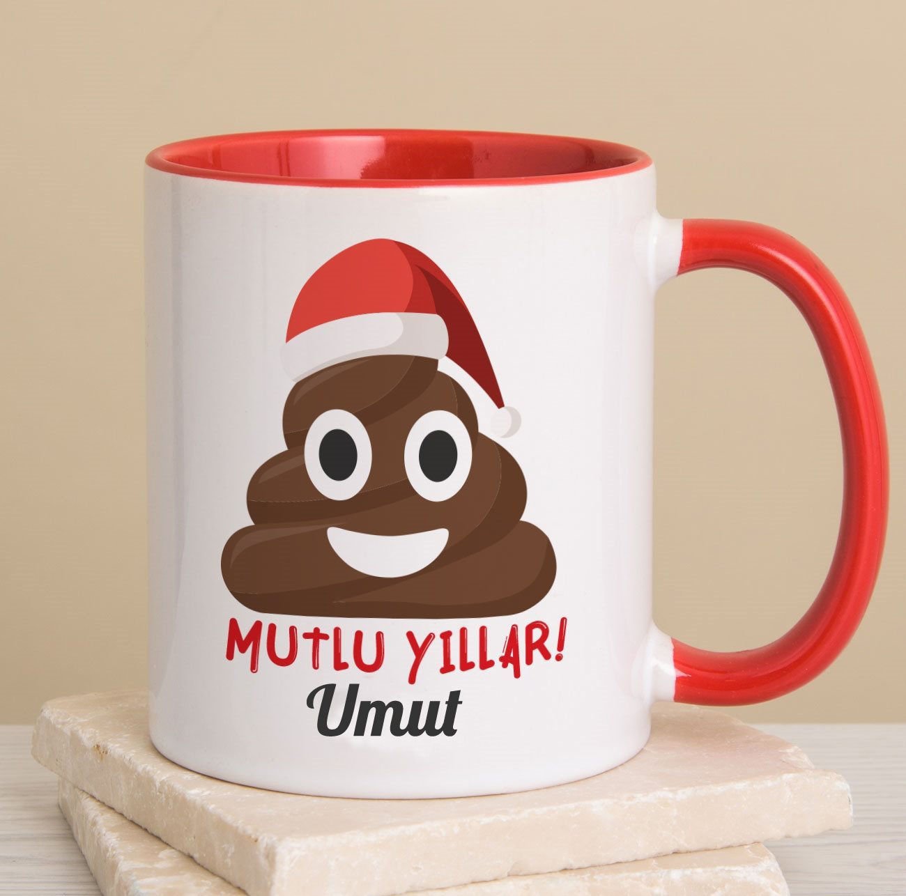 eJOYA Kişiye Özel Yeni Yıl Temalı Mutlu Yıllar Kaka İkon Kırmızı Kulplu Kupa Bardak 80237