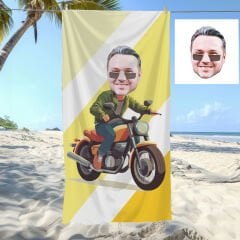 eJOYA Kişiye Özel Karikatür Motorcu Adam Plaj ve Banyo Havlusu 115854