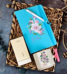 eJOYA Kişiye Özel Defter Kalem & Latte Kupa & Bargello 384 Kadın Parfüm Hediye Kutusu 112641