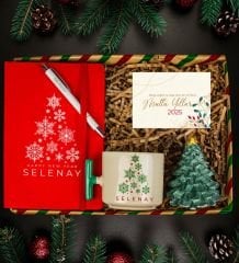 eJOYA Kişiye Özel Termo Deri Defter & Latte Kupa & Çam Ağacı Konsept Yeni Yıl Hediye Kutusu 112675