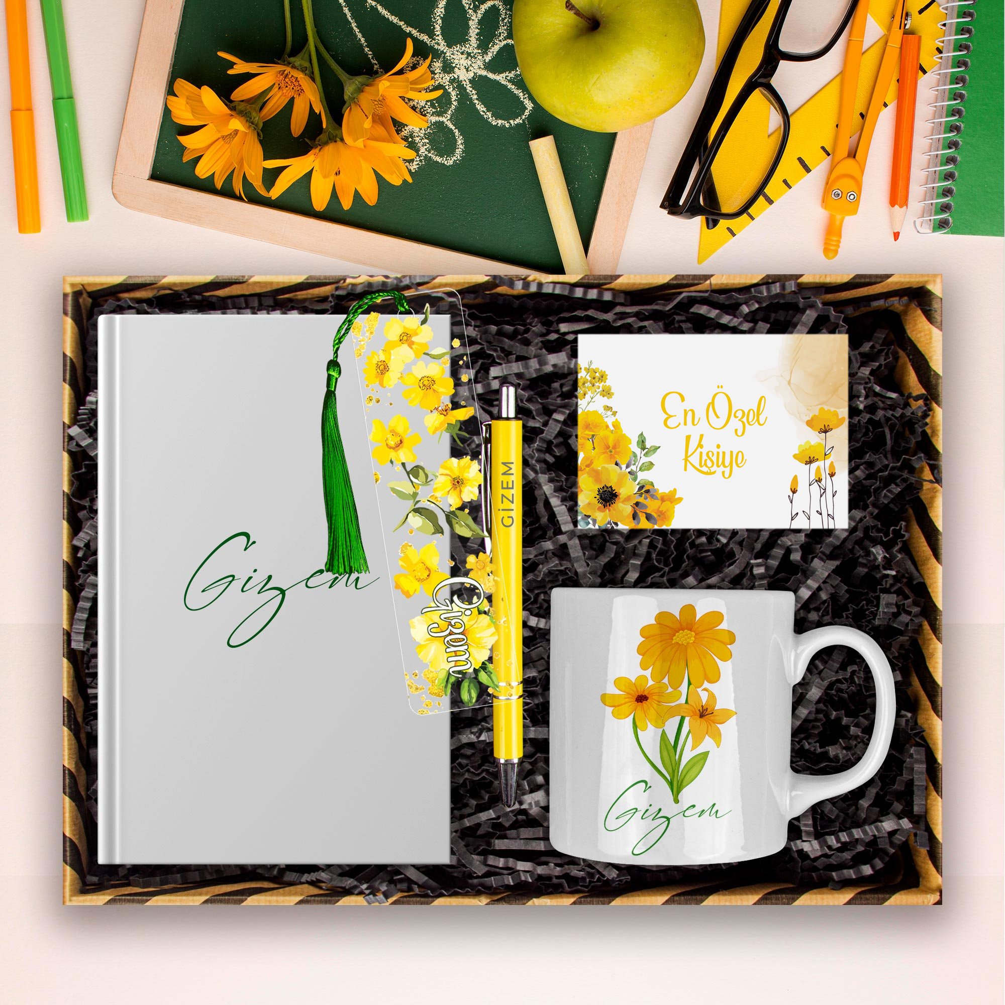 eJOYA Kişiye Özel Tasarım Defter & Kalem & Kupa & Akrilik Kitap Ayracı Hediye Kutusu 114381