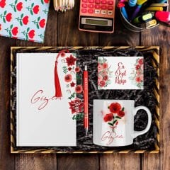 eJOYA Kişiye Özel Tasarım Defter & Kalem & Kupa & Akrilik Kitap Ayracı Hediye Kutusu 114387