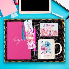eJOYA Kişiye Özel Tasarım Defter & Kalem & Kupa & Akrilik Kitap Ayracı Hediye Kutusu 114389