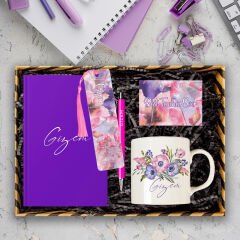 eJOYA Öğretmenlere Özel Tasarım Defter & Kalem & Kupa & Akrilik Kitap Ayracı Hediye Kutusu 114390