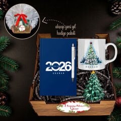 eJOYA Yeni Yıla Özel Defter Ve Kalem & Kupa & Çam Ağacı Biblo & Ahşap Hediye Sepeti 114419