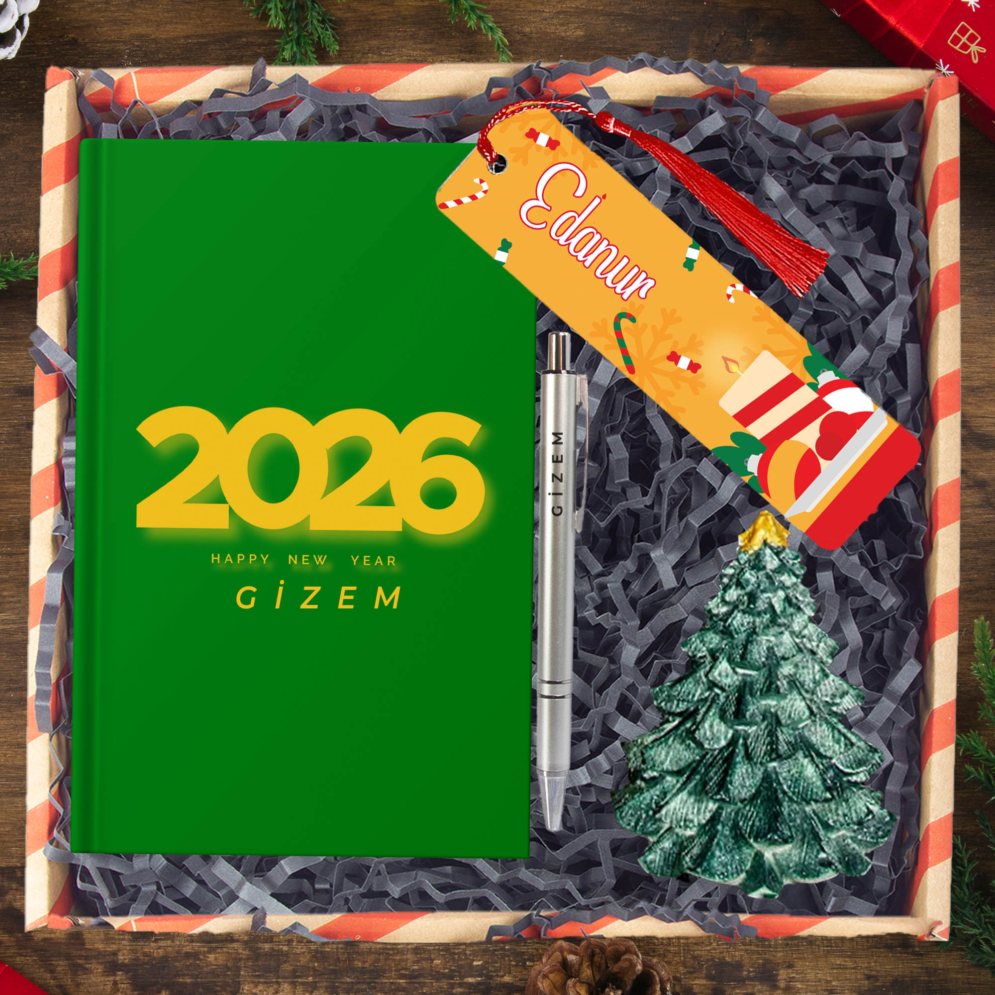 eJOYA Yeni Yıla Özel Defter Ve Kalem & Çam Ağacı Biblo & Kitap Ayracı & Hediye Kutusu 114426