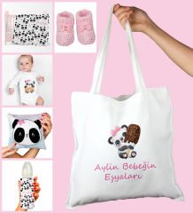 eJOYA Bebeklere Özel Çantasında Kişiye Özel Battaniye Zıbın Biberon Yastık Ve Patik Bebek Hediye Seti 109955