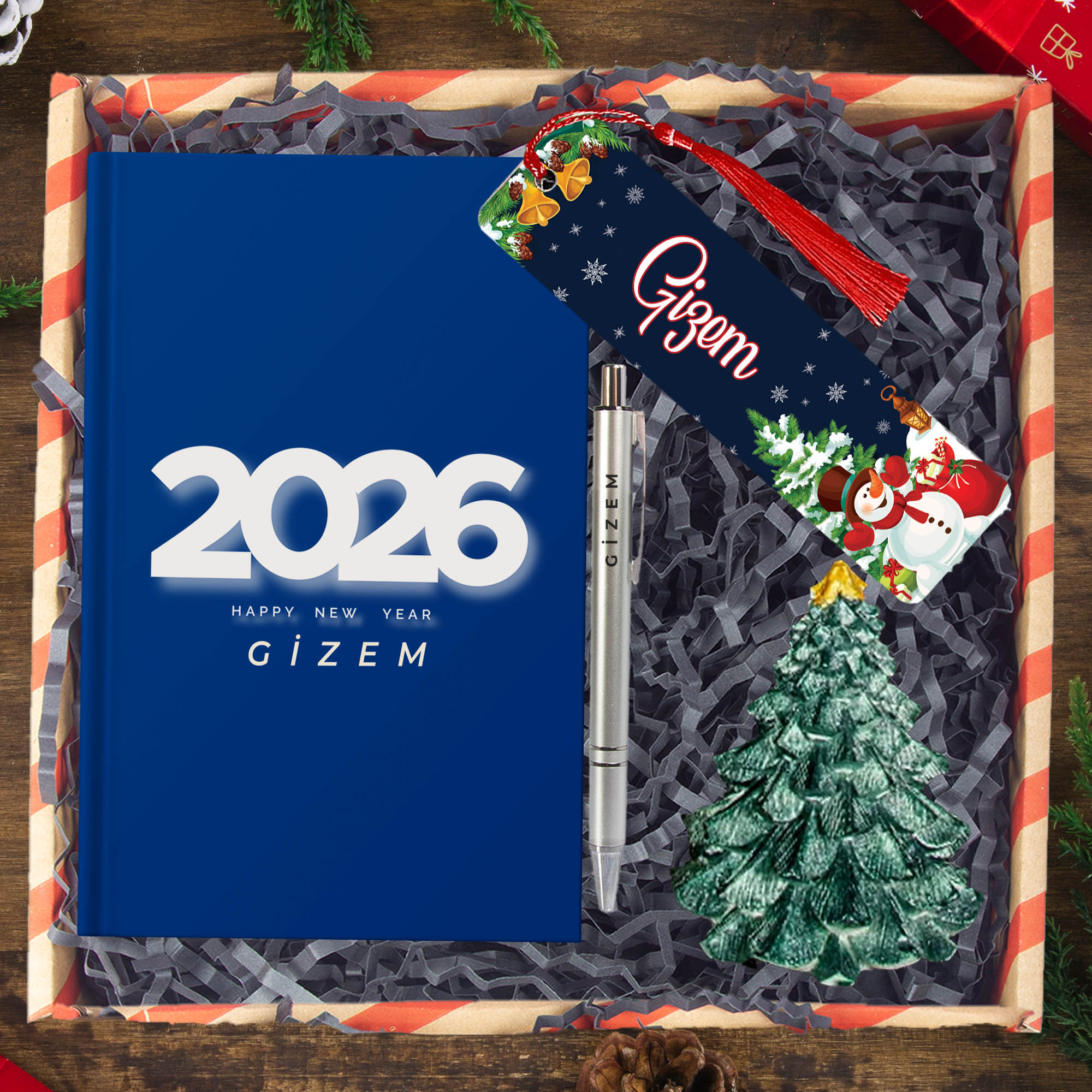 eJOYA Yeni Yıla Özel Defter Ve Kalem & Çam Ağacı Biblo & Kitap Ayracı & Hediye Kutusu 114428