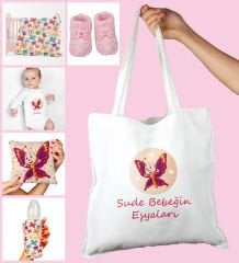 eJOYA Bebeklere Özel Çantasında Kişiye Özel Battaniye Zıbın Biberon Yastık Ve Patik Bebek Hediye Seti 109967