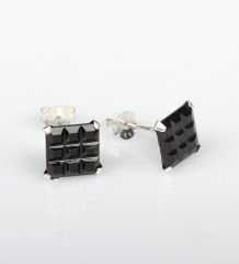eJOYA 9x9 mm Siyah Zirkon Taşlı Küpe 83840