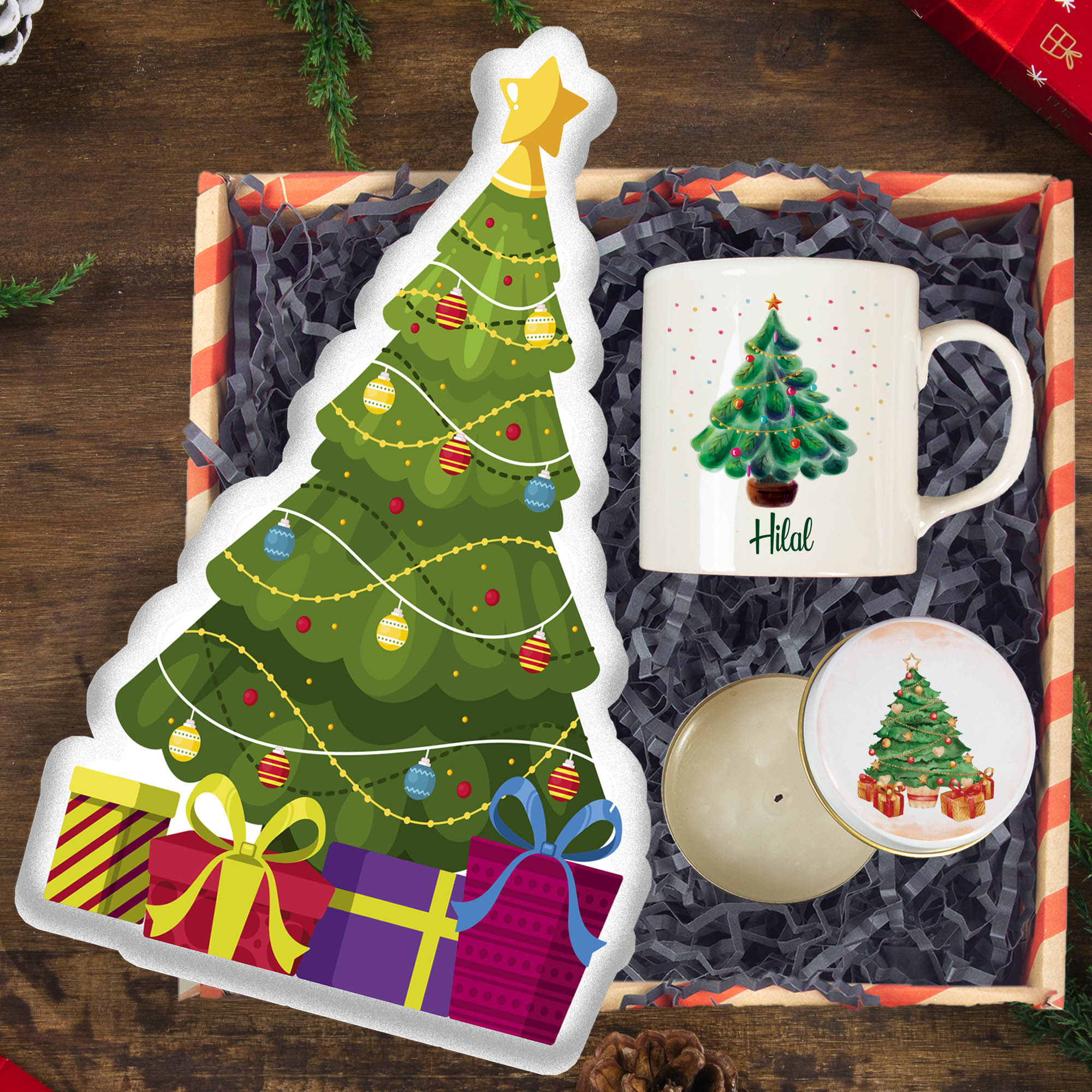 eJOYA Çam Ağacı Yastık & Kişiye Özel Kupa Bardak & Yılbaşı Mumu Yeni Yıl Hediye Kutusu 114460