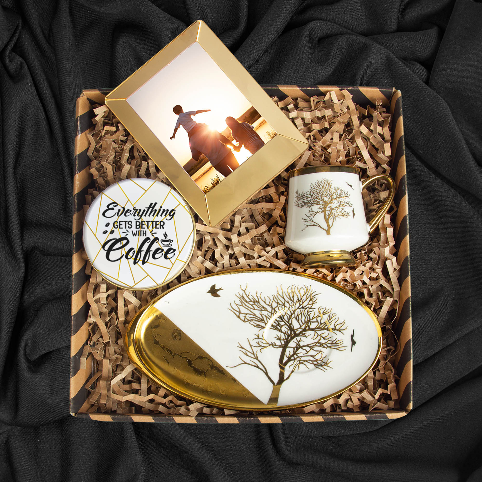 eJOYA Kişiye Özel Fotoğraflı Türk Kahvesi Fincanı Mum ve Fotoğraflık Hediye Seti 115990