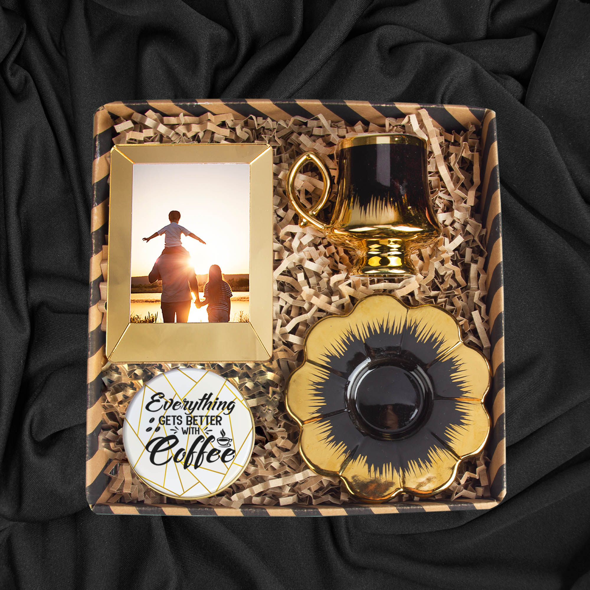 eJOYA Kişiye Özel Fotoğraflı Türk Kahvesi Fincanı Mum ve Fotoğraflık Hediye Seti 115992