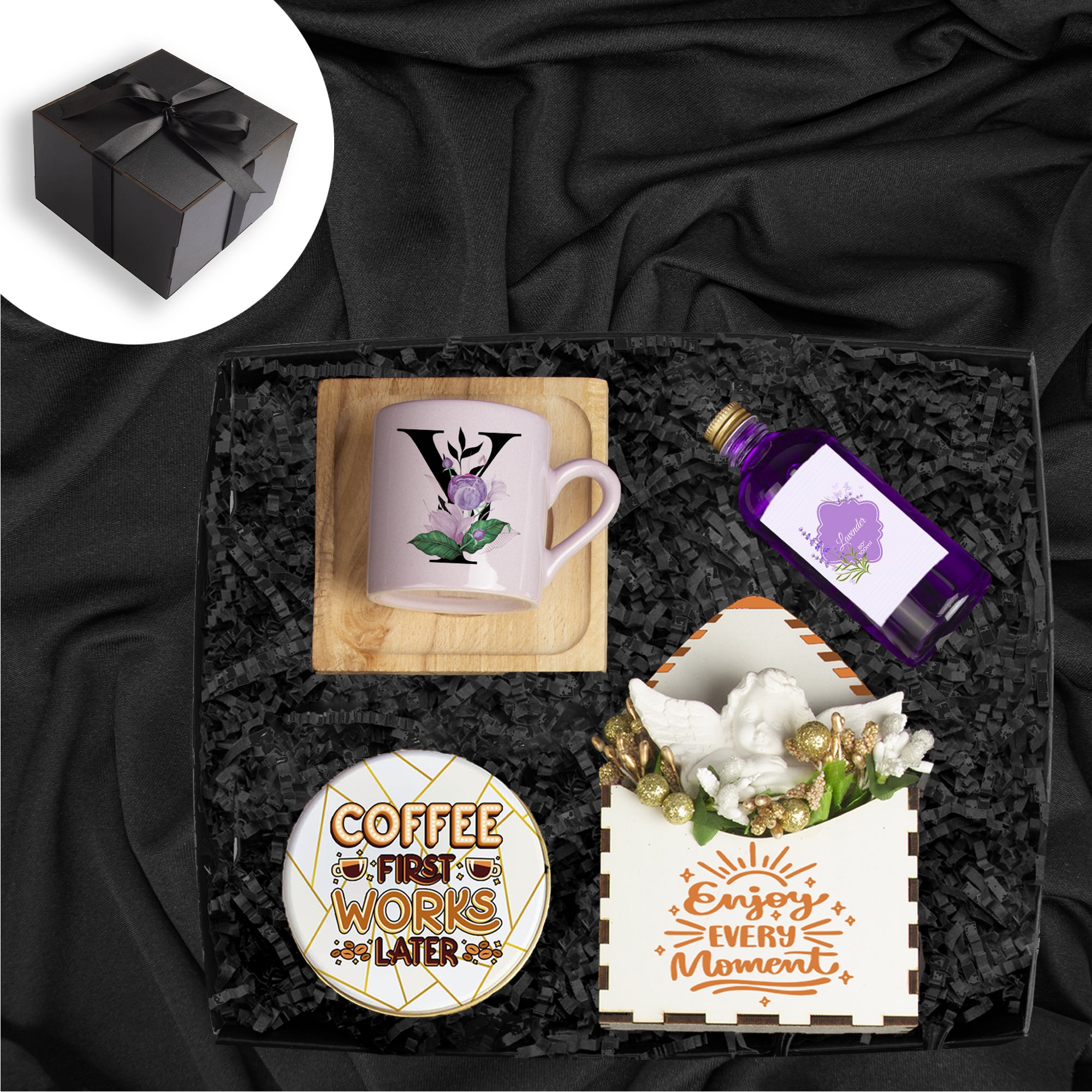 eJOYA Ahşap Kutusunda Kişiye Özel Harfli Türk Kahvesi Fincanı Mum Kolonya ve Melek Biblo Hediye Seti 116014