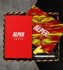 eJOYA Kişiye Özel Defter & Kalem & Mouse Pad & USB Bellek Hediye Kutusu 112953