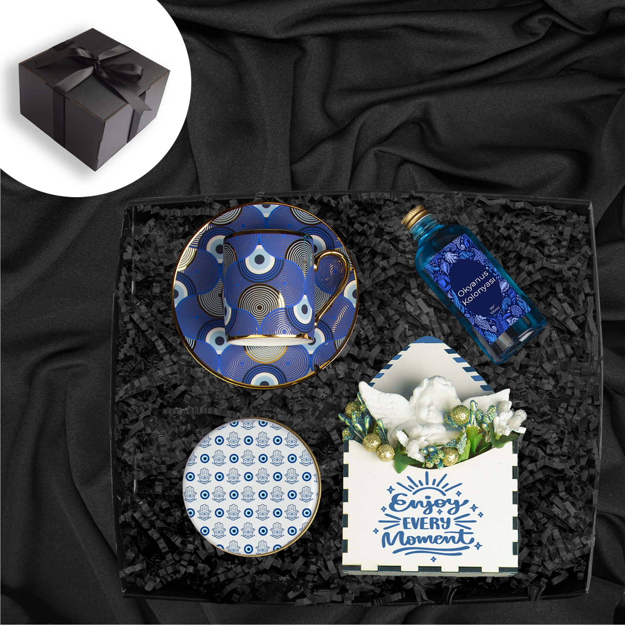 eJOYA Ahşap Kutusunda Türk Kahvesi Fincanı Kişiye Özel Mum Kolonya ve Melek Biblo Hediye Seti 116028