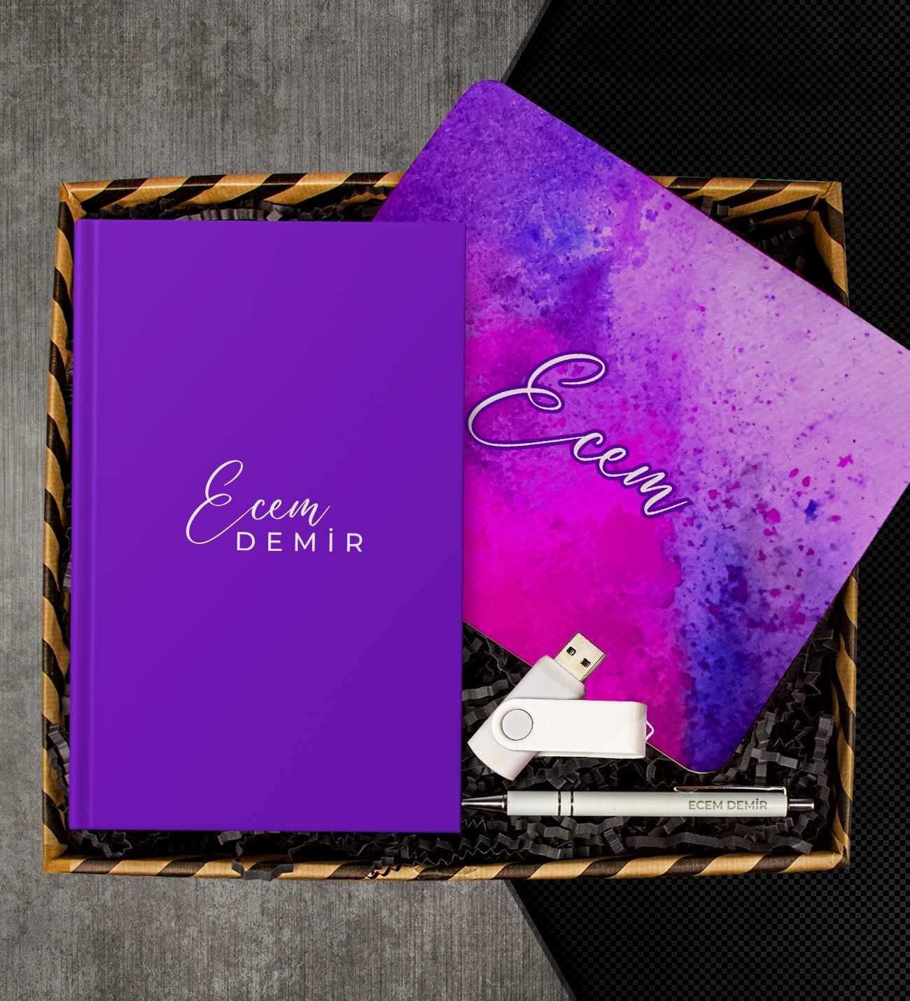 eJOYA Kişiye Özel Defter & Kalem & Mouse Pad & USB Bellek Hediye Kutusu 112960