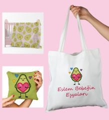 eJOYA Bebeklere Özel Çantasında Kişiye Özel Battaniye Ve Yastık Bebek Hediye Seti 110045