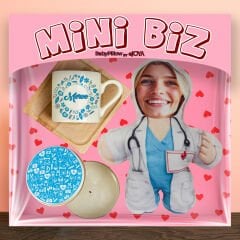 eJOYA  MiniBiz Kişiye Özel Fotoğraflı Doktor Kadın Temalı Hediye Kutusu 116266