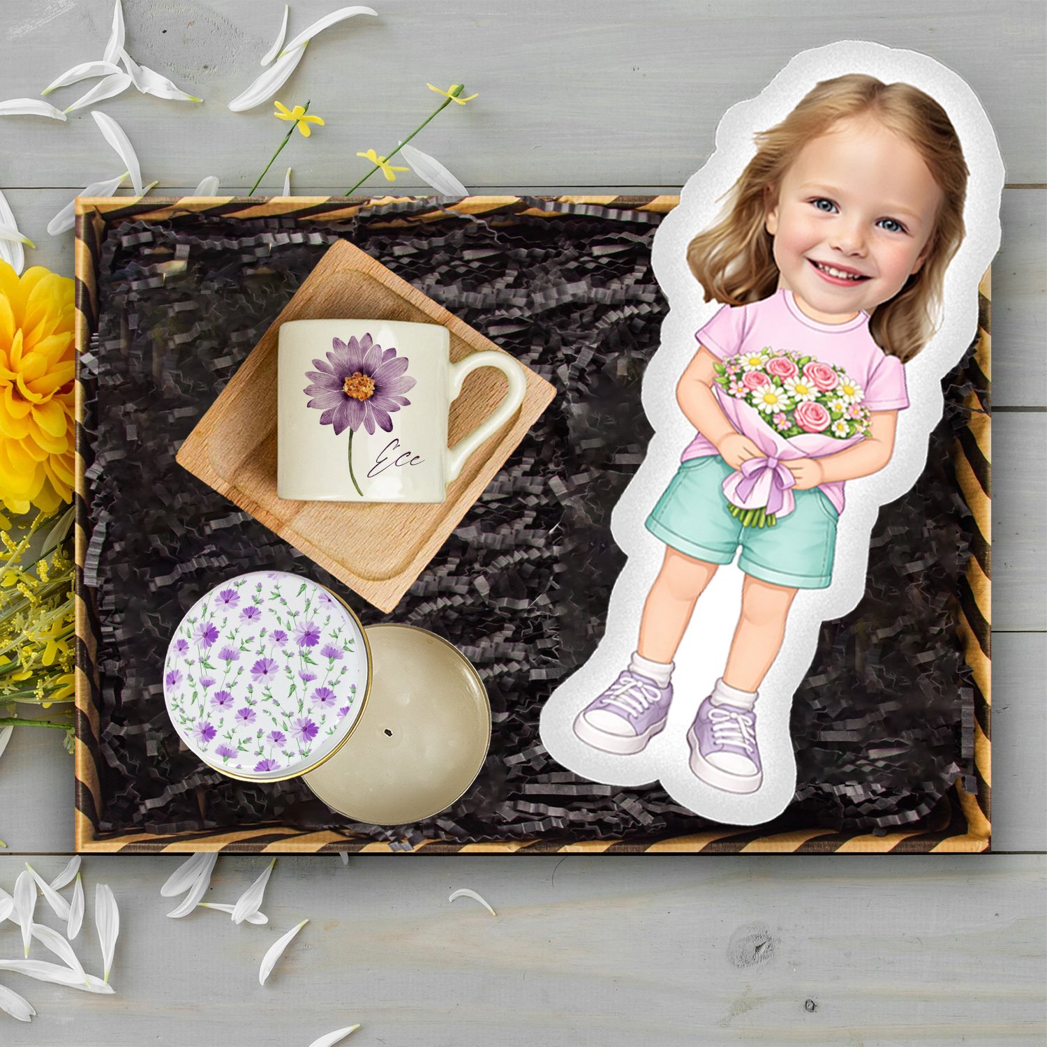 eJOYA Annelere Özel Türk Kahvesi Fincanı & Mum & Oyuncak Yastık Hediye Kutusu 116329