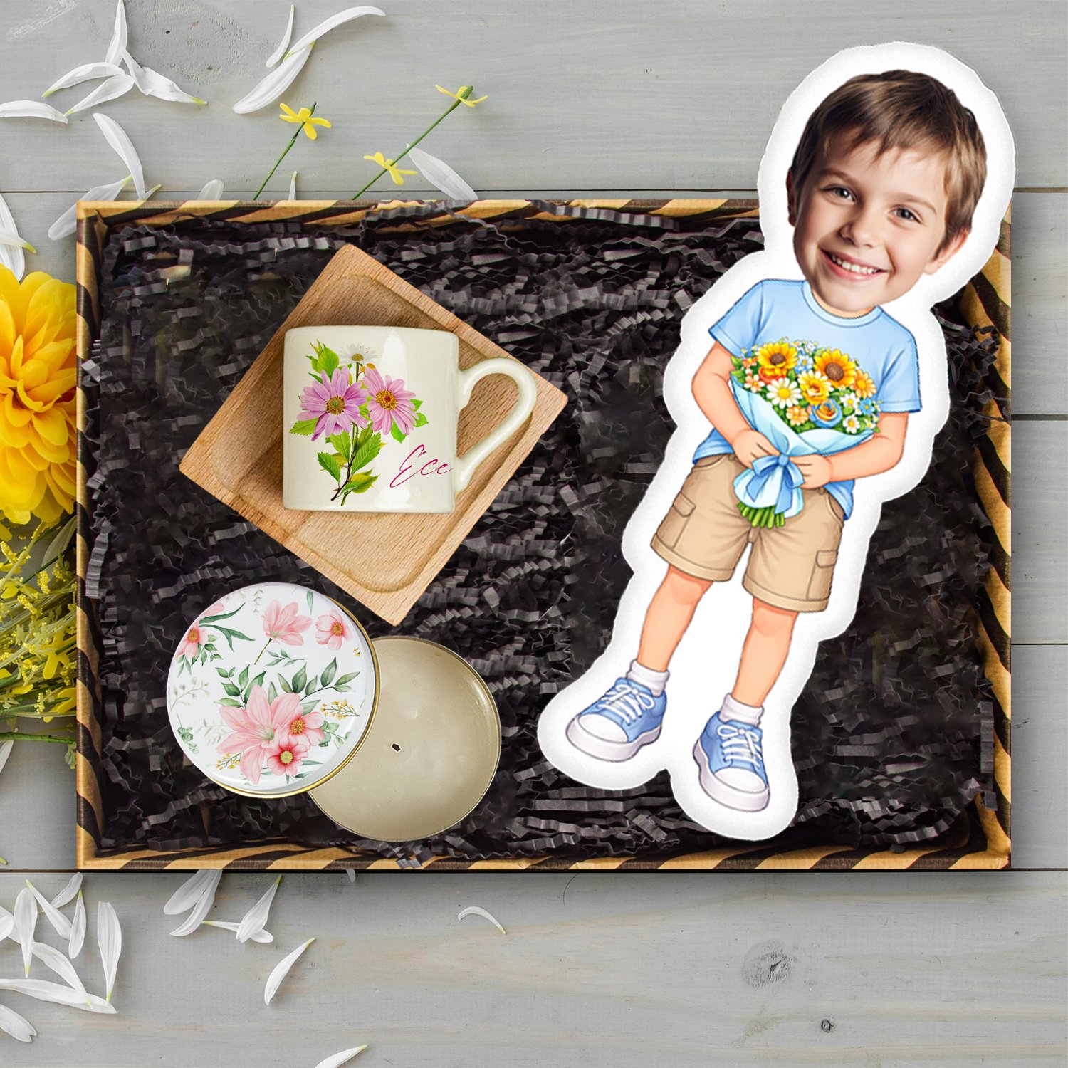 eJOYA Annelere Özel Türk Kahvesi Fincanı & Mum & Oyuncak Yastık Hediye Kutusu 116333