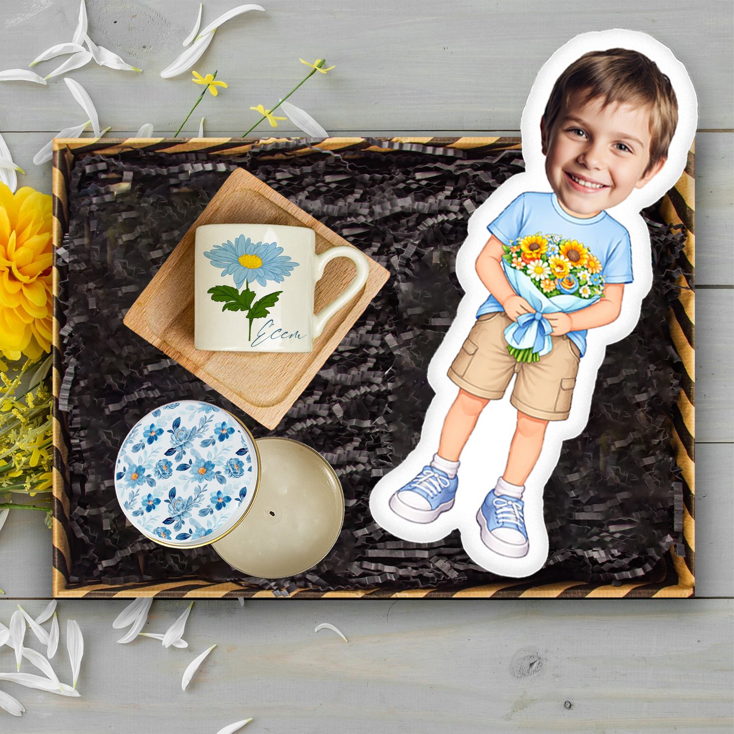 eJOYA Annelere Özel Türk Kahvesi Fincanı & Mum & Oyuncak Yastık Hediye Kutusu 116334