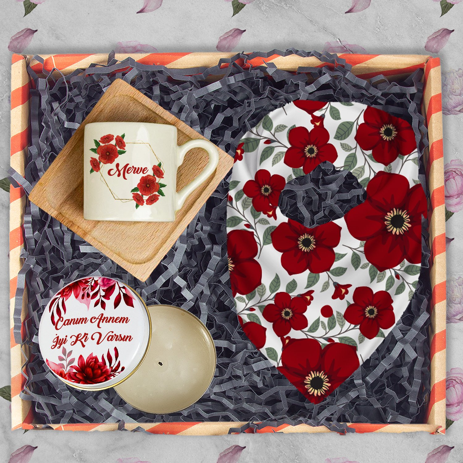eJOYA Annelere Özel Türk Kahvesi Fincanı & Mum & Fular Hediye Kutusu 116342