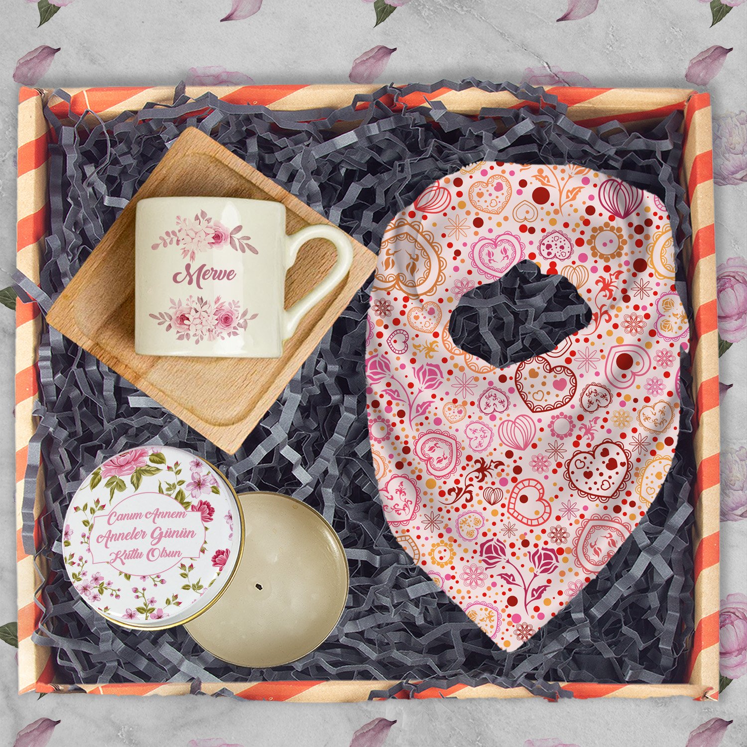 eJOYA Annelere Özel Türk Kahvesi Fincanı & Mum & Fular Hediye Kutusu 116343