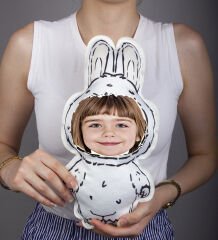 eJOYA Kişiye Özel Fotoğraflı Labubu Kumaş Bebek Yastık 116121