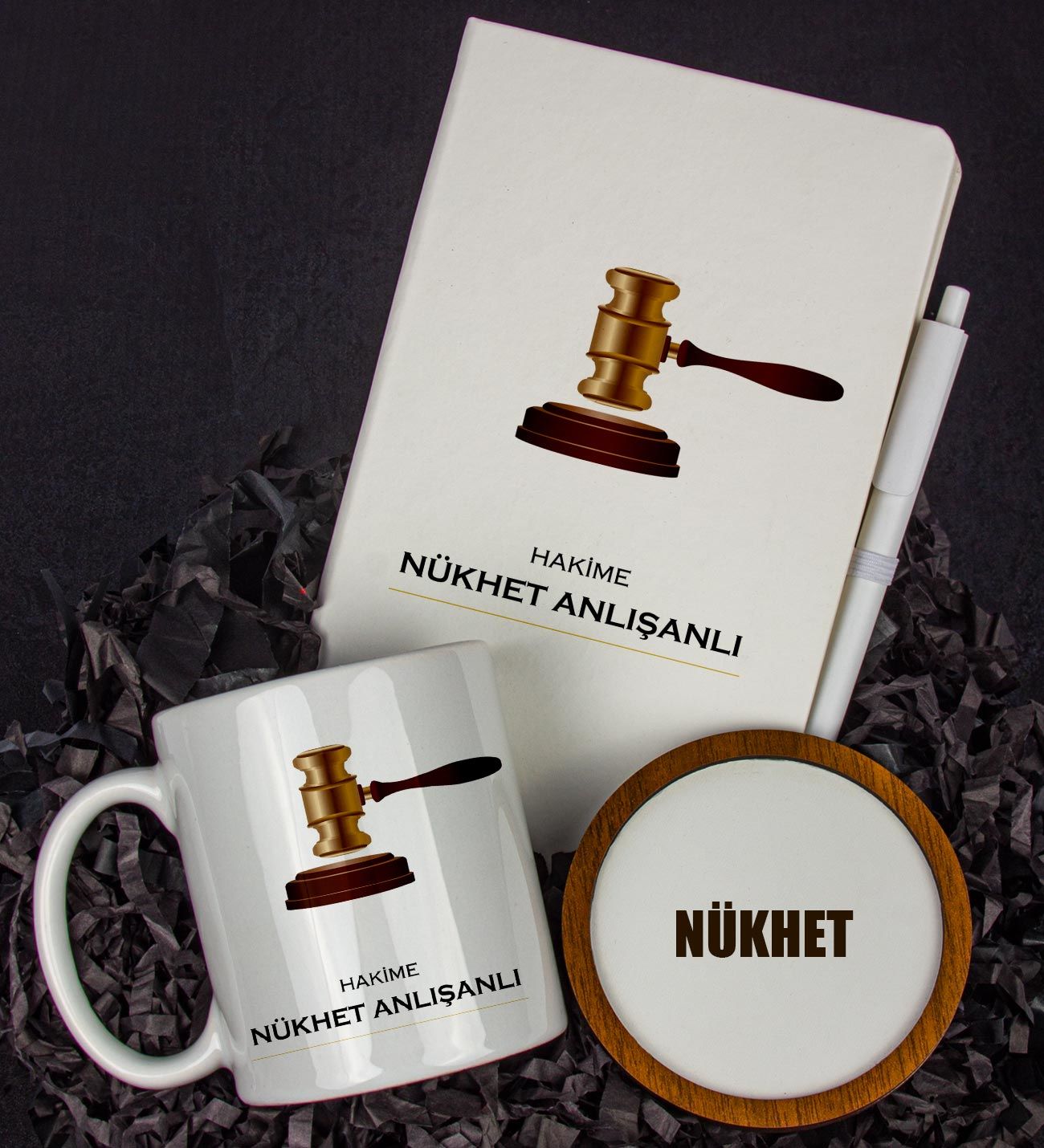 eJOYA Kişiye Özel Hakime Tasarım Defter Kalem Kupa Ve Bardak Altlığı Hediye Seti 81412