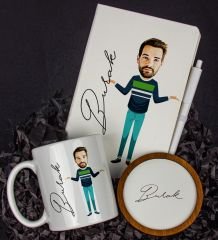 eJOYA Kişiye Özel Karikatür Tasarım Defter Kalem Kupa Ve Bardak Altlığı Hediye Seti 96160