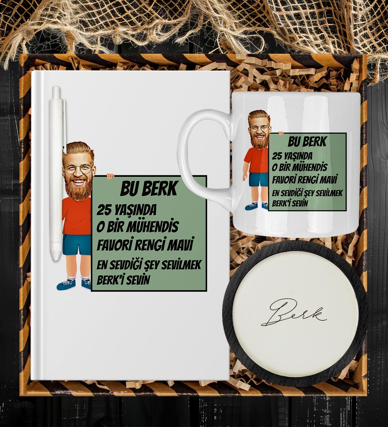 eJOYA Kişiye Özel Karikatür Tasarım Defter Kalem Kupa Ve Bardak Altlığı Hediye Seti 96163