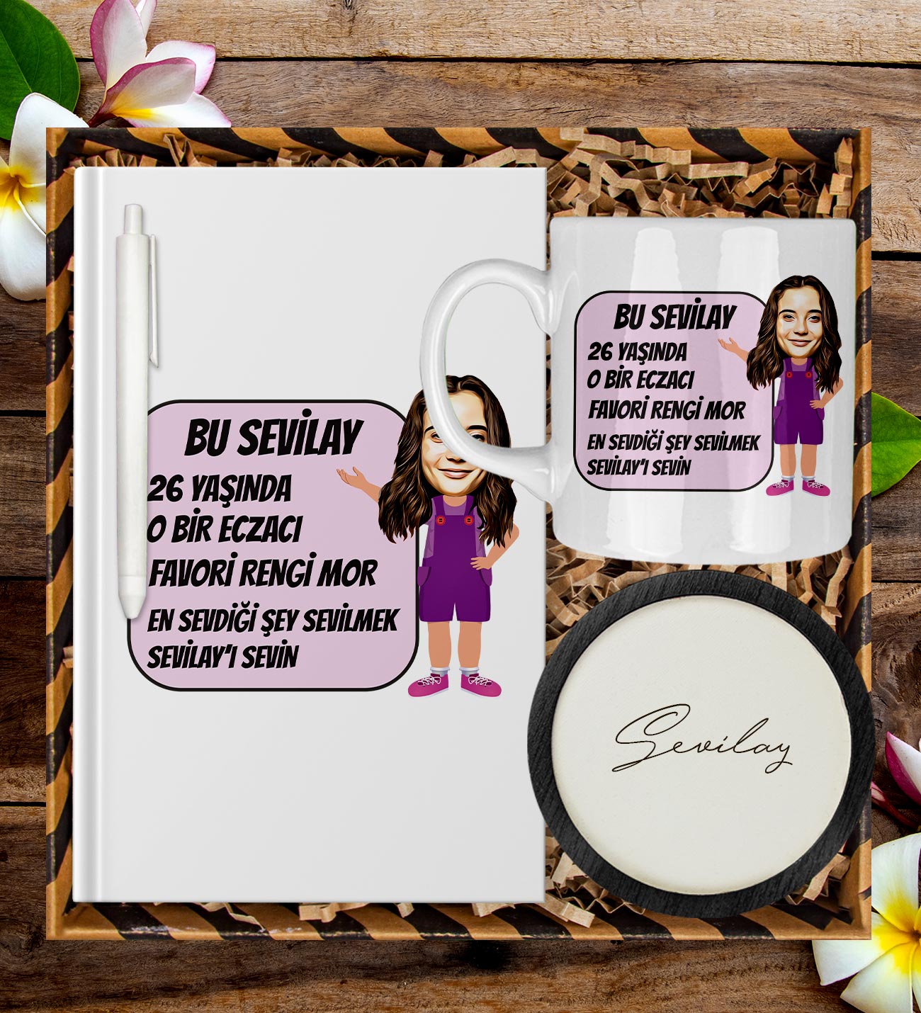 eJOYA Kişiye Özel Karikatür Tasarım Defter Kalem Kupa Ve Bardak Altlığı Hediye Seti 96164