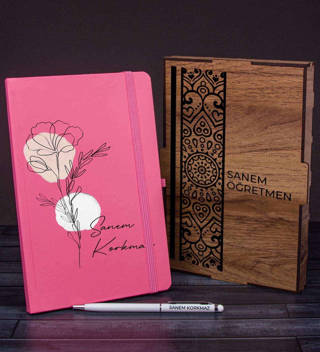 eJOYA Öğretmenlere Özel Ahşap Kutuda Defter Kalem Hediye Seti 110623