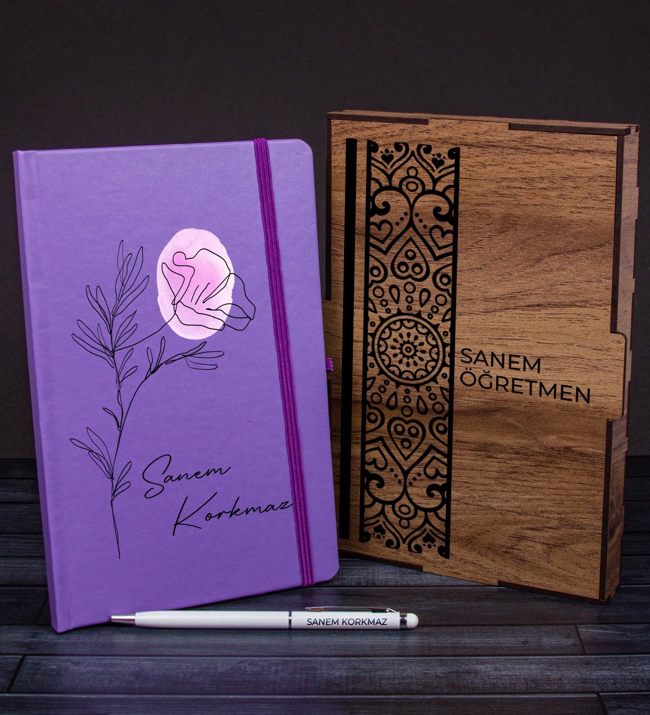 eJOYA Öğretmenlere Özel Ahşap Kutuda Defter Kalem Hediye Seti 110625