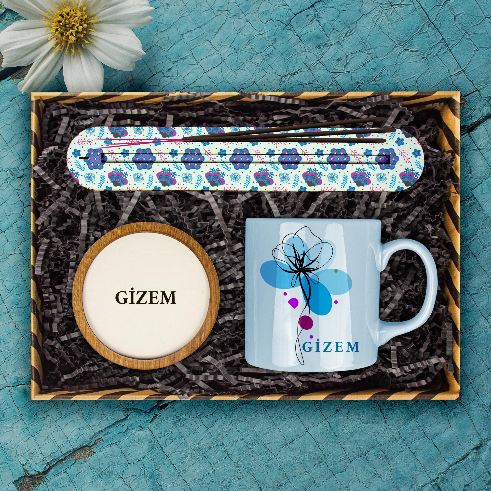 eJOYA Kişiye Özel Tasarım Kupa & Bardak Altlığı & Tütsü Kayığı Hediye Kutusu 114040