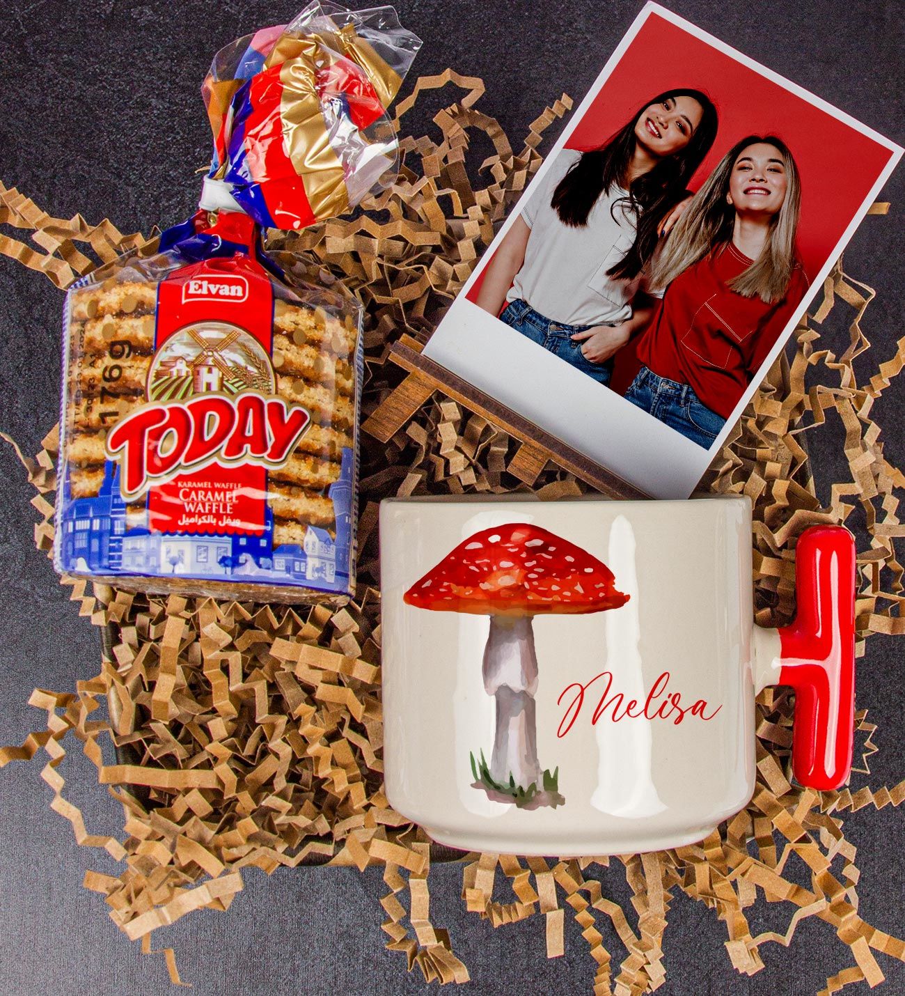 eJOYA Kişiye Özel Kupa & Karamelli Waffle & Fotoğraflık Hediye Kutusu 111133