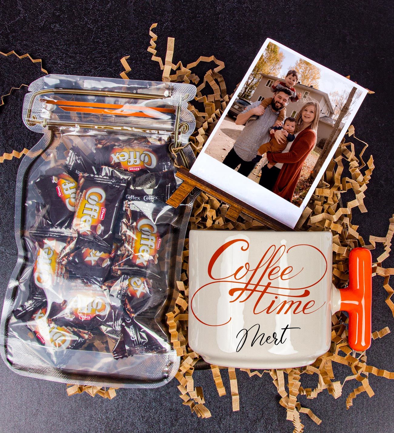 eJOYA Kişiye Özel Kupa & Coffex Kahveli Şeker & Fotoğraflık Hediye Kutusu 111139