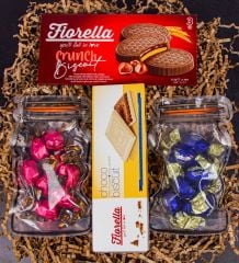 eJOYA Beyaz Çikolatalı Biscuits & Çilekli Çikolata & Karamelli Çikolata & Fındık Kremalı Biscuits Hediye Kutusu 111152