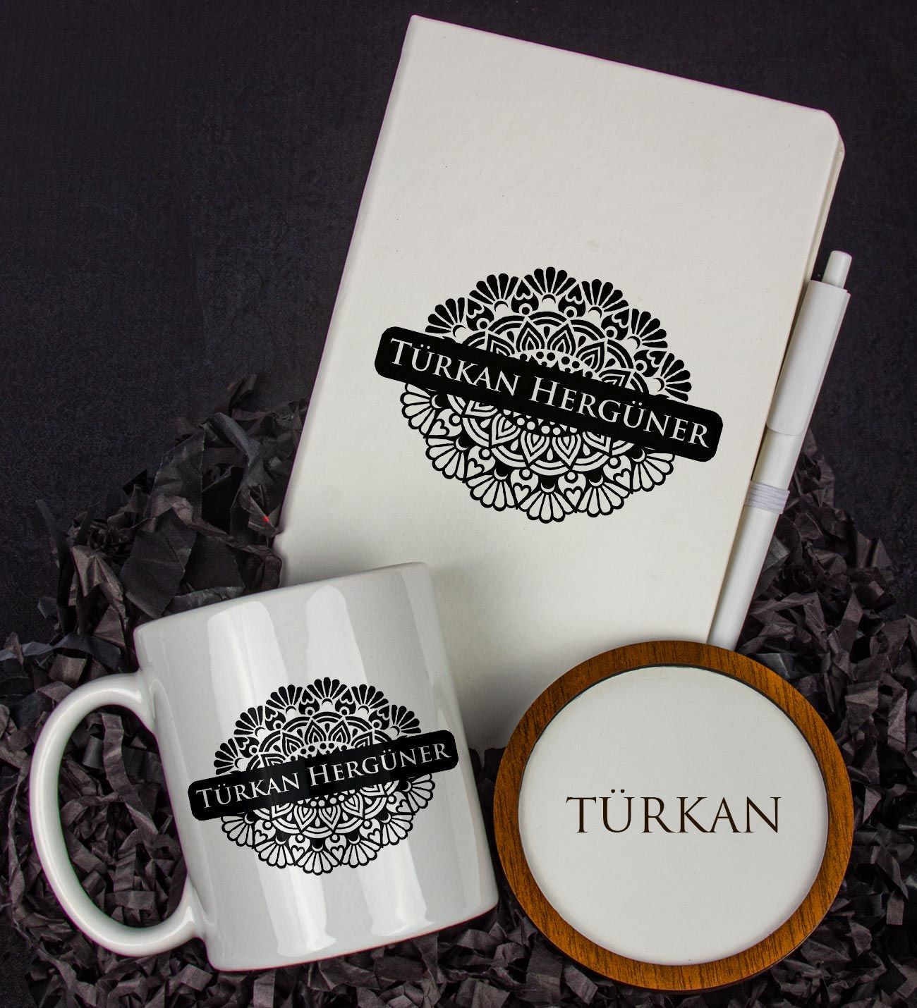 eJOYA Kişiye Özel Defter Kalem Kupa Ve Bardak Altlığı Hediye Seti 103716