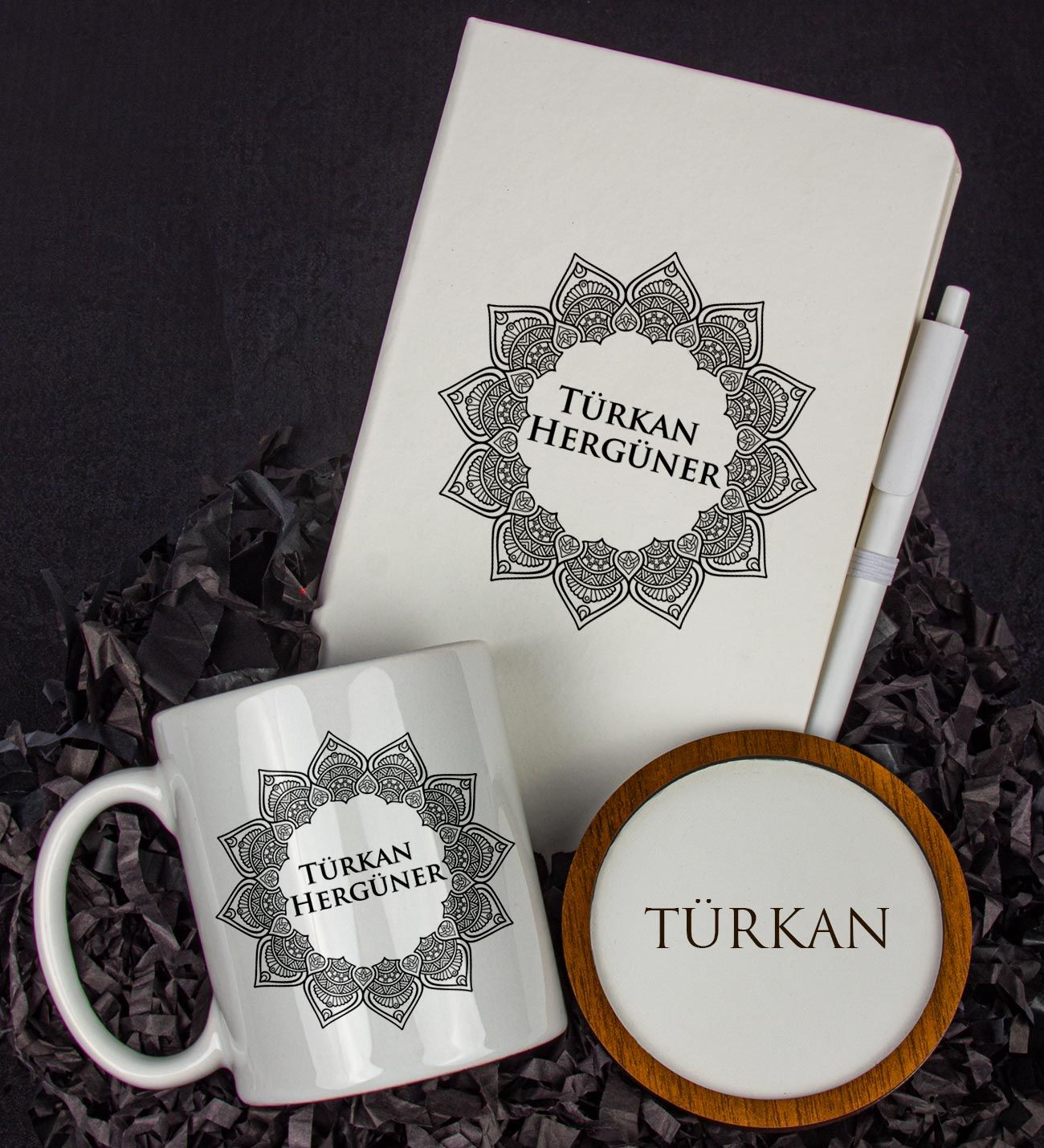 eJOYA Kişiye Özel Defter Kalem Kupa Ve Bardak Altlığı Hediye Seti 103717