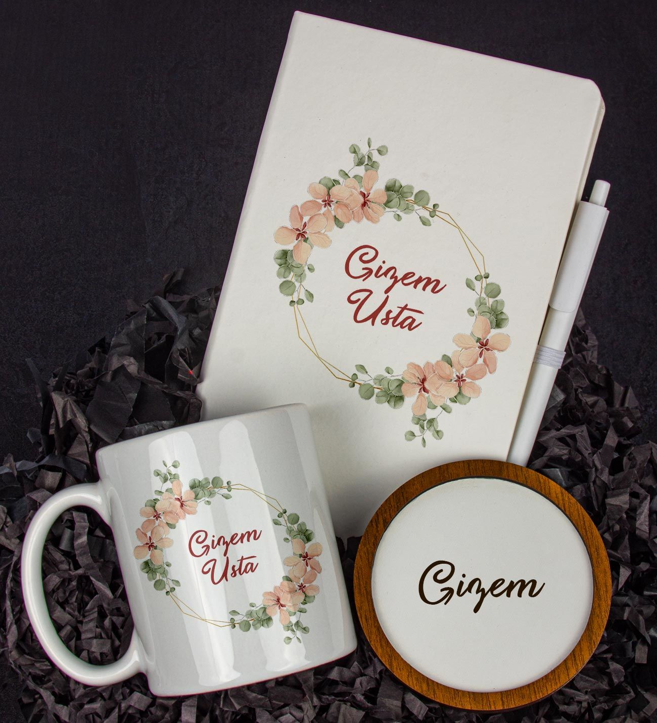 eJOYA Kişiye Özel Defter Kalem Kupa Ve Bardak Altlığı Hediye Seti 103754