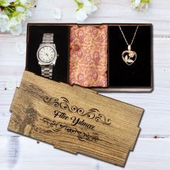 eJOYA Kişiye Özel Ahşap Kutulu Metal Saat & 925 Ayar Gümüş Kalpli Gül Kolye  & Fular Hediye Kutusu 114923