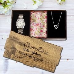 eJOYA Kişiye Özel Ahşap Kutulu Metal Saat & 925 Ayar Gümüş Yıldızlı Kalp Kolye  & Fular Hediye Kutusu 114931