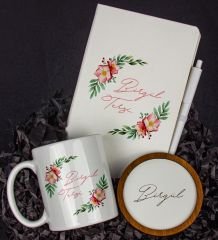 eJOYA Kişiye Özel Defter Kalem Kupa Ve Bardak Altlığı Hediye Seti 103787