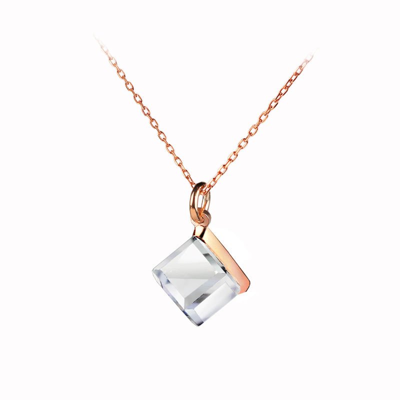 eJOYA 14 Ayar Altın Swarovski Küp Kesim Kolye 72169