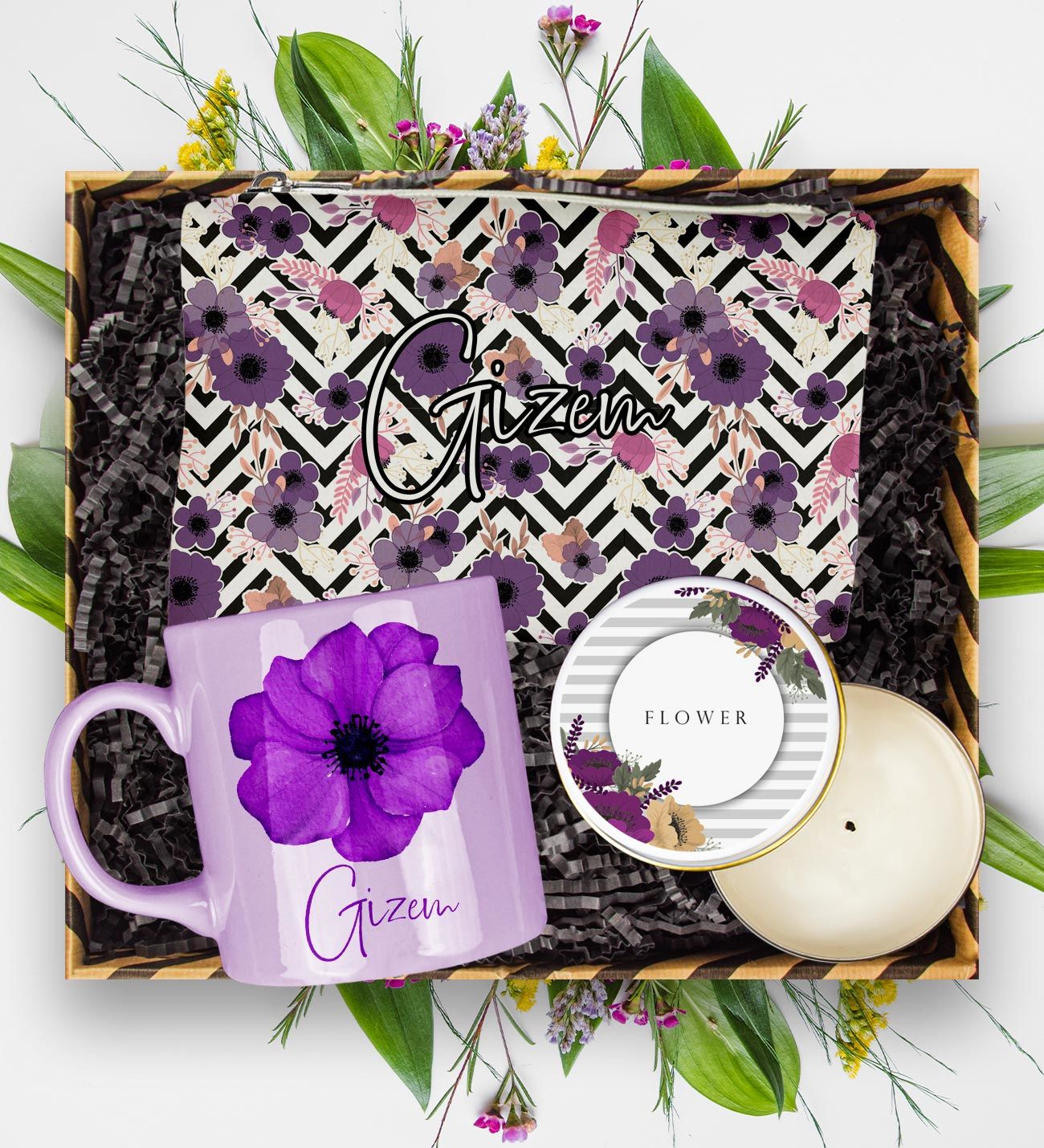 eJOYA Kişiye Özel Manolya Çiçeği Tasarım Kupa & Makyaj Çantası & Mum Hediye Kutusu 113164